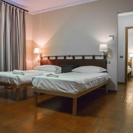 Hotel Bastimento Fiorenzuola dʼArda Esterno foto