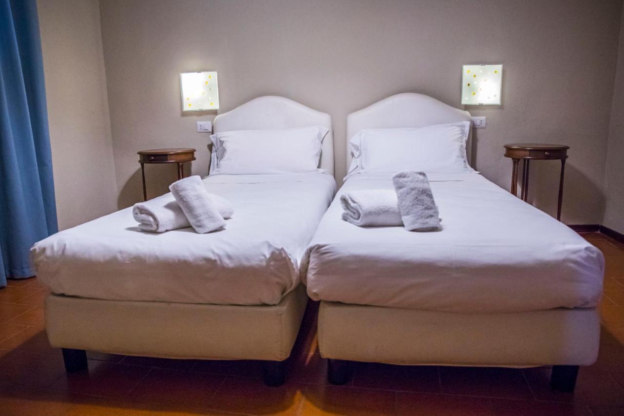 Hotel Bastimento Fiorenzuola dʼArda Esterno foto
